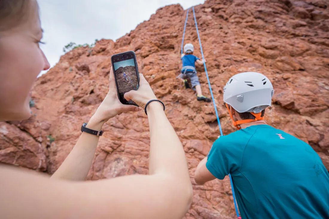 CLIMBING AND MOUNTAINEERING HELMET - ROCK