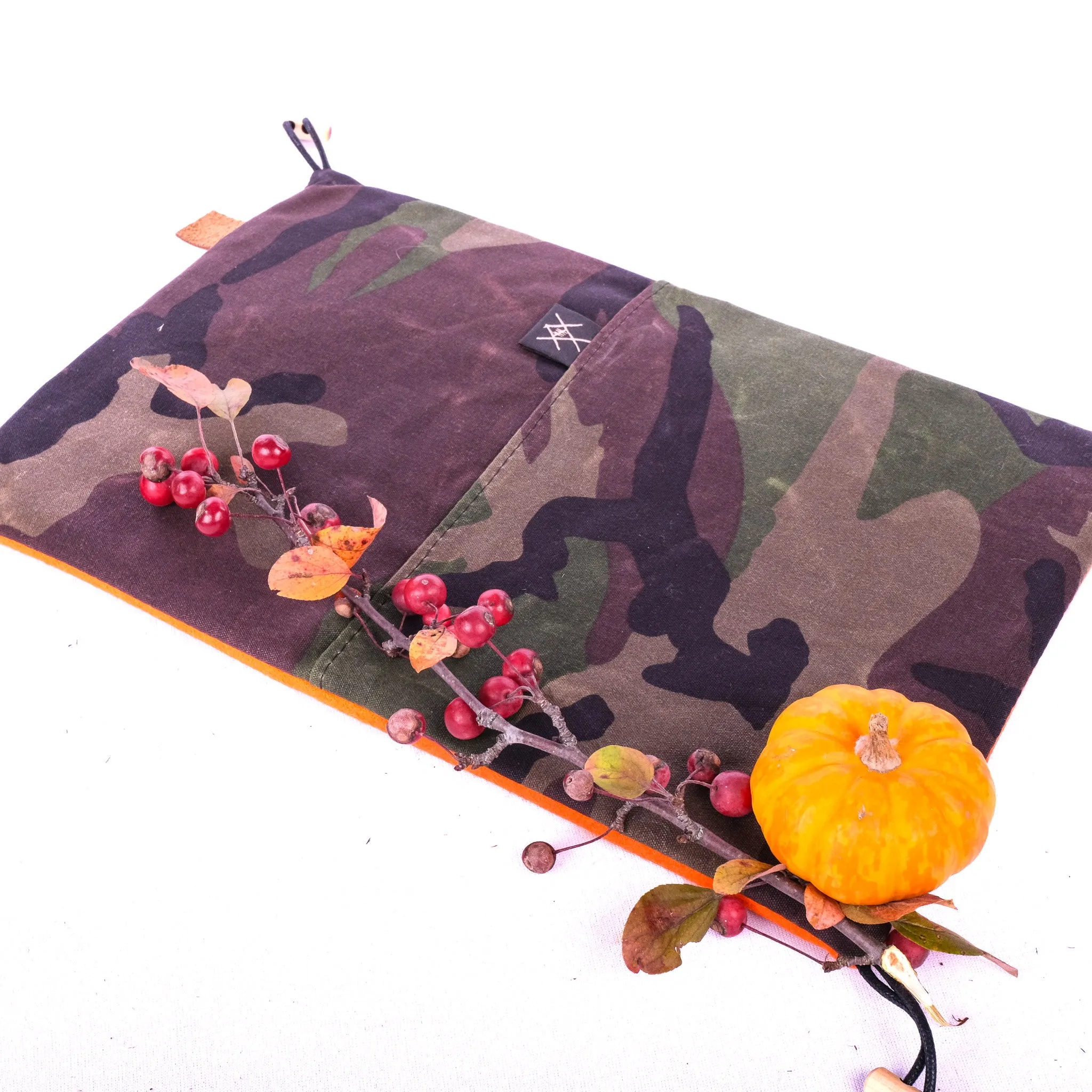 Fifth Season Pat Mat for Wald MEDIUM 137 baskets (Orange Wool Top / Camo Bottom)