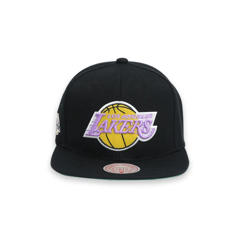 [HHSS2976-LALYYPPPBLC] Los Angeles Lakers The Final Black Men's Snapback