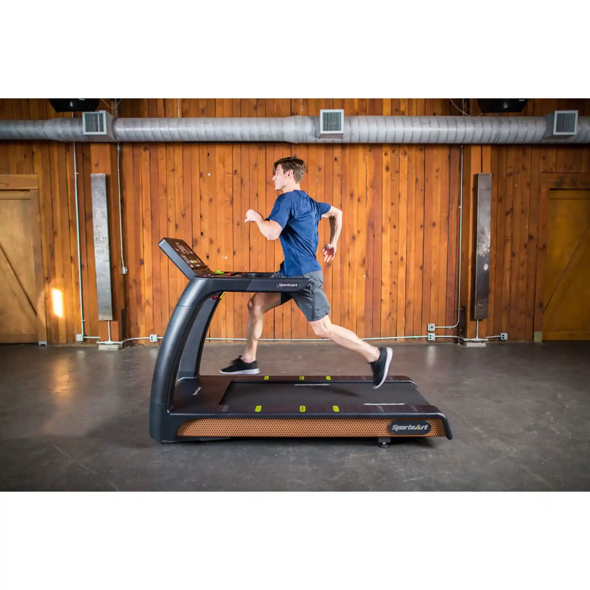 SportsArt T676 Status Eco-Natural Treadmill